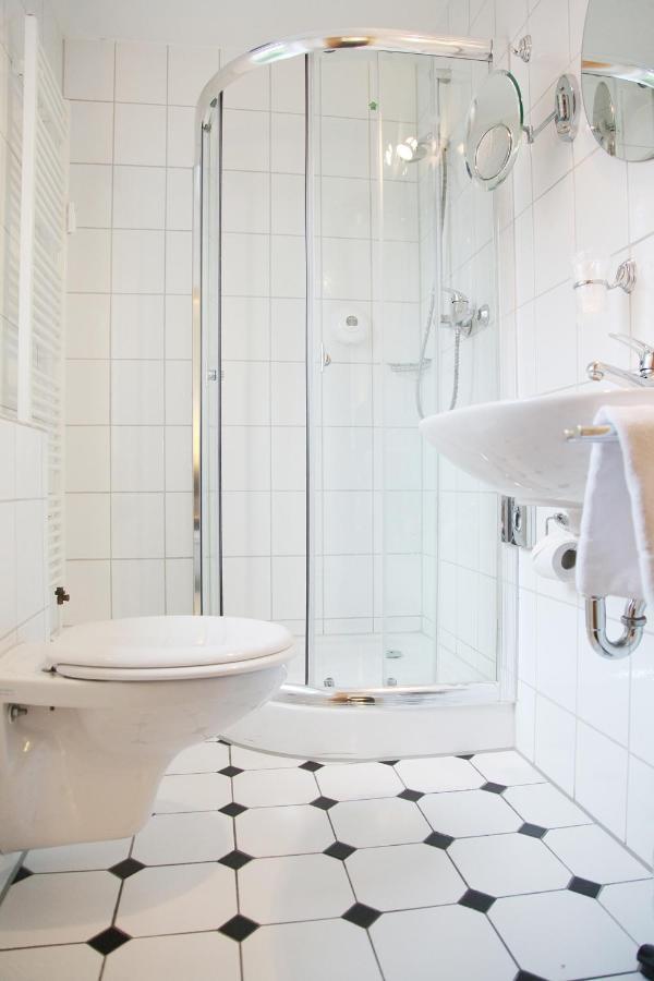 Hotel Am Holzhafen Stade Room photo